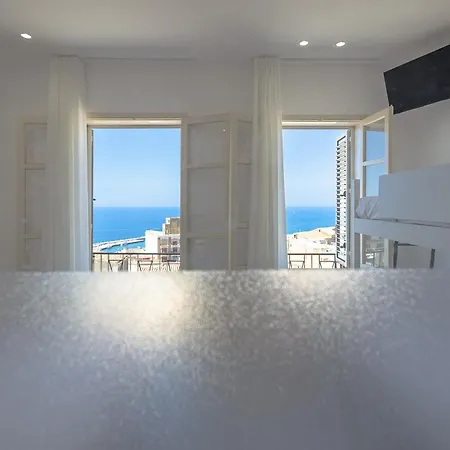 Castel Perollo By Biddizzi Rari - Blu, Rosa E - In Centro Storico Di Pansiyon