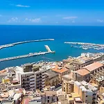 Accommodatie bij particulieren Castel Perollo By Biddizzi Rari - Blu, Rosa E - In Centro Storico Di Sciacca