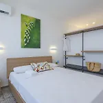 Accommodatie bij particulieren Castel Perollo By Biddizzi Rari - Blu, Rosa E - In Centro Storico Di