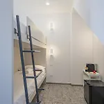 Castel Perollo By Biddizzi Rari - Blu, Rosa E - In Centro Storico Di Accommodatie bij particulieren