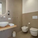 Castel Perollo By Biddizzi Rari - Blu, Rosa E - In Centro Storico Di *