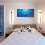 Castel Perollo By Biddizzi Rari - Blu, Rosa E - In Centro Storico Di Accommodatie bij particulieren Sciacca