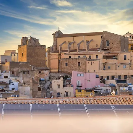 Kwatera prywatna Castel Perollo By Biddizzi Rari - Blu, Rosa E - In Centro Storico Di Sciacca