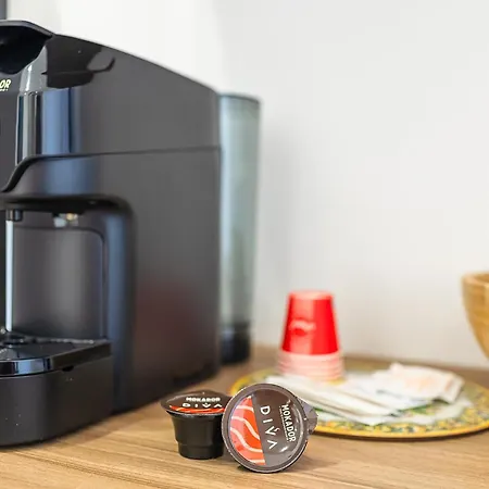 Δωμάτια σε οικογενειακή κατοικία Castel Perollo *