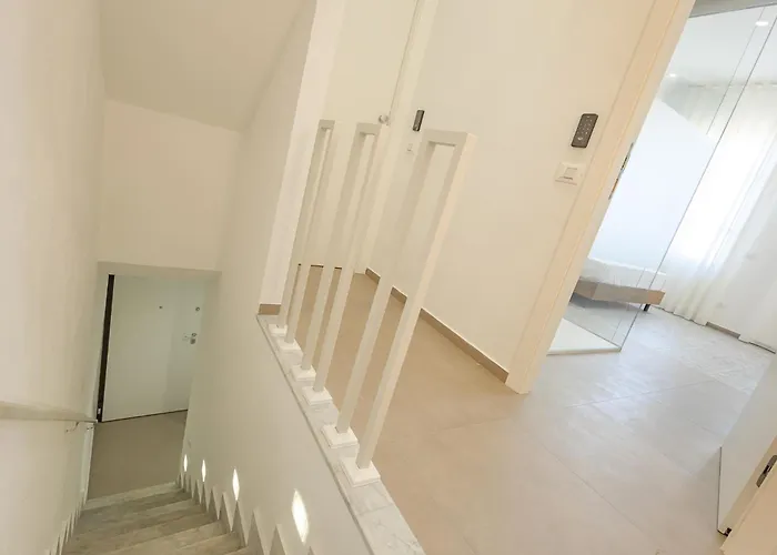 Kwatera prywatna Castel Perollo By Biddizzi Rari - Blu, Rosa E - In Centro Storico Di Sciacca