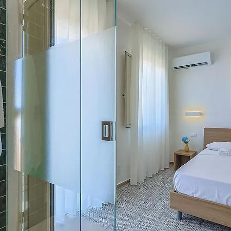 בית אירוח Castel Perollo By Biddizzi Rari - Blu, Rosa E - In Centro Storico Di שאקה
